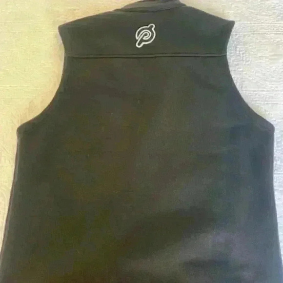 Rhone x Peloton Vest Mens - Picture 5 of 10